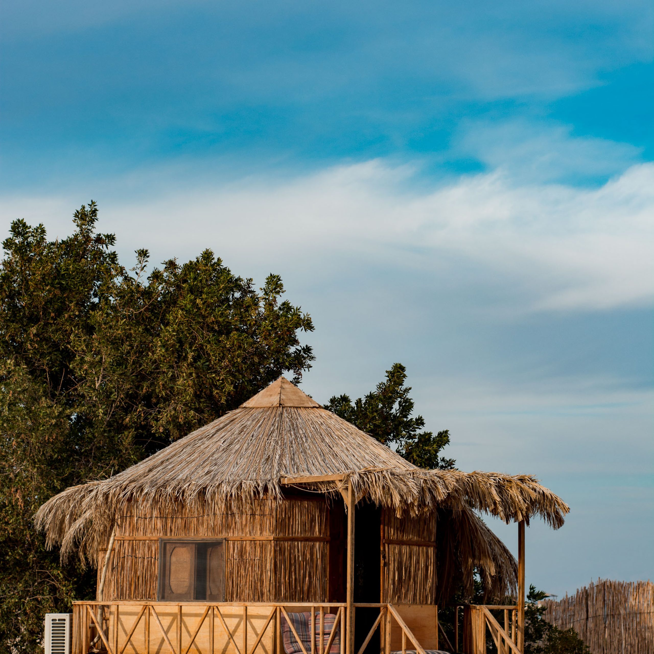 Bungalow with Sea View
